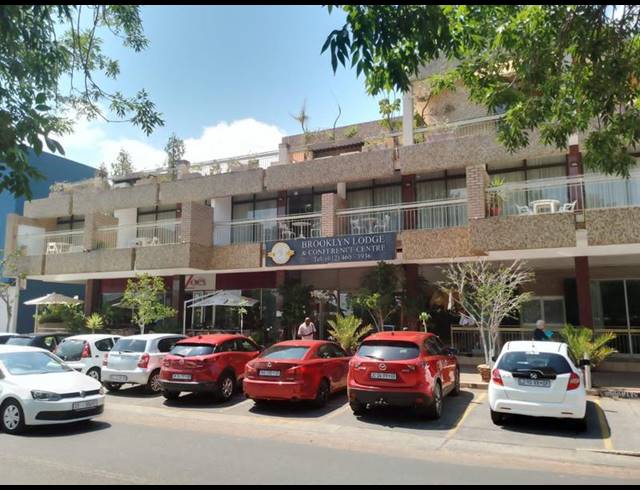 16 BEDROOM HOUSE FOR SALE IN NIEUW MUCKLENEUK